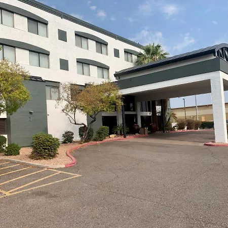 Tempe By The Mall Phoenix Airport Hotel-3